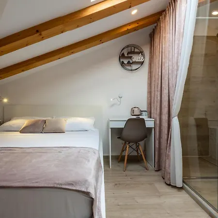 Apartman Lighthouse Central *