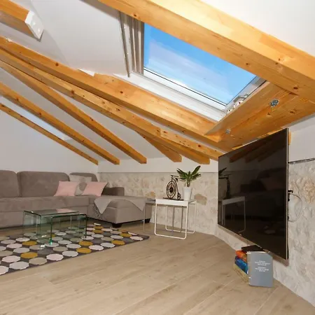 Apartman Lighthouse Central