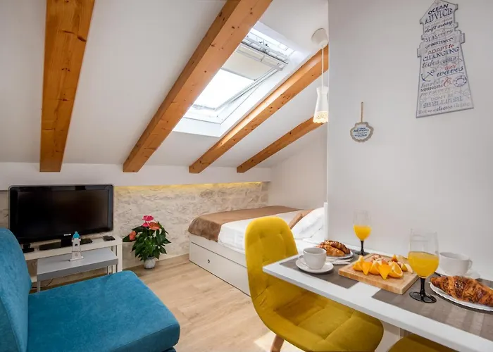 Lighthouse Central Apartament Omiš