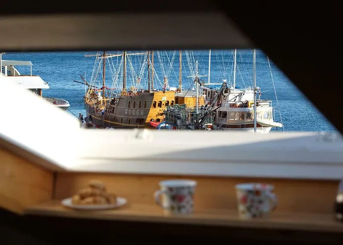 Lighthouse Central Apartament